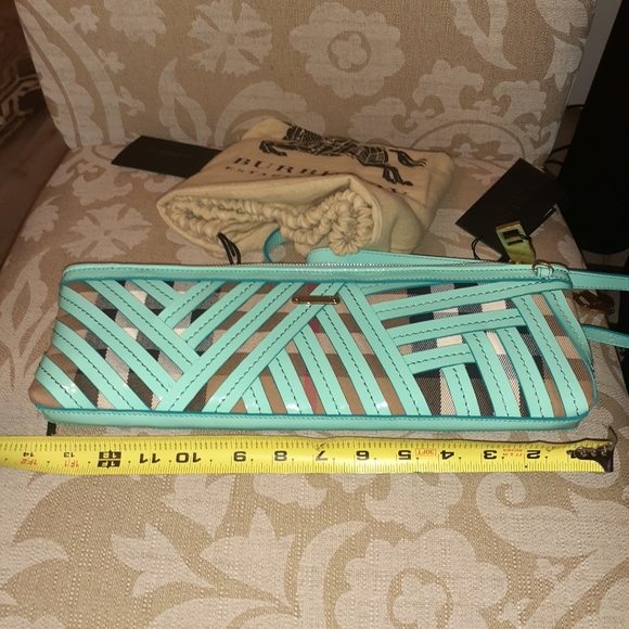 BURBERRY NWT NOVA LARGE CLUTCH PURSE OPAL STRAP BAG AUTHENTIC - Picture 3 of 10